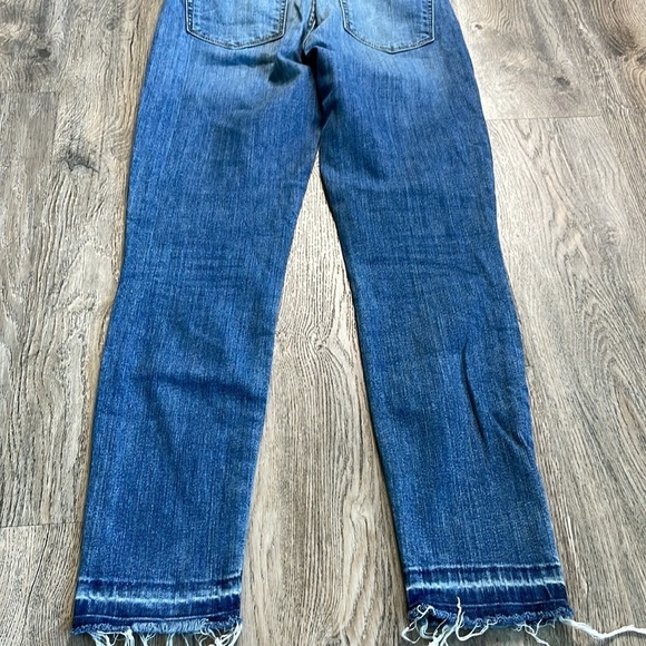 Joe’s Jeans, The Charlie, High Rise Skinny Ankle Jeans, Distressed Hem, size 27 - Picture 11 of 11